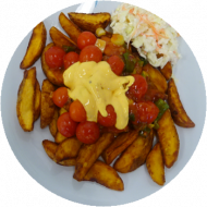 Tasty fried Cheesy Potato Wedges mit Kirschtomatenragout & Coleslaw (2,3,9,15,19,22)